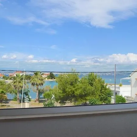 Apartman Palma Poljana (Ugljan)